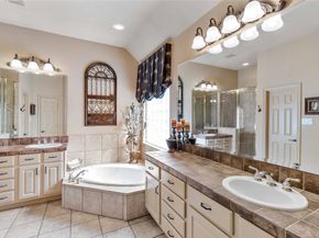 7 N Spring Brook Ct, Spring TX 77382