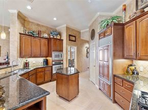 7 N Spring Brook Ct, Spring TX 77382