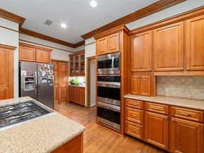 10 E Rock Wing Place, The Woodlands TX 77381