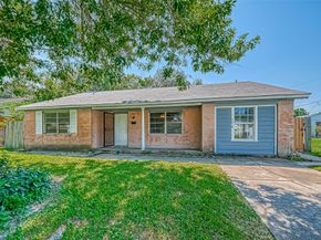 3918 Tavenor Lane, Houston TX 77047