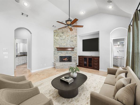 27403 W Balsam Fir Circle, Spring TX 77386