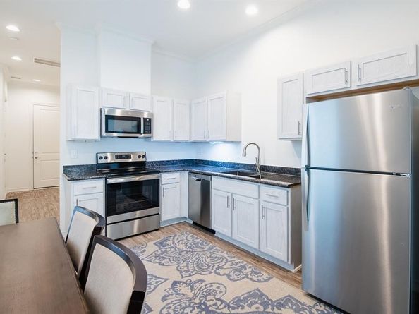 5115 Briscoe Street A/B, Houston TX 77033