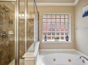 31 Powers Bend Way, The Woodlands TX 77382