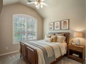 31 Powers Bend Way, The Woodlands TX 77382