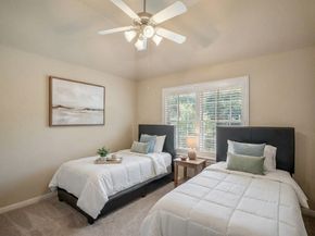 31 Powers Bend Way, The Woodlands TX 77382