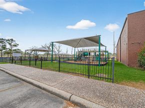 18810 Walden Forest Drive, Humble TX 77346