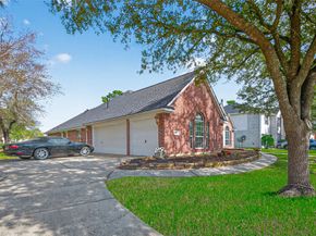 18810 Walden Forest Drive, Humble TX 77346