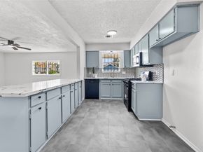 10027 Valley Sun Drive, Houston TX 77078