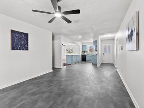 10027 Valley Sun Drive, Houston TX 77078