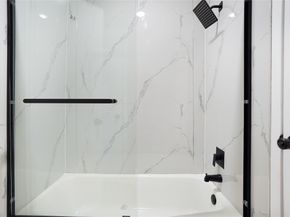 11822 S Perry Avenue, Houston TX 77071