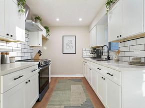 11822 S Perry Avenue, Houston TX 77071