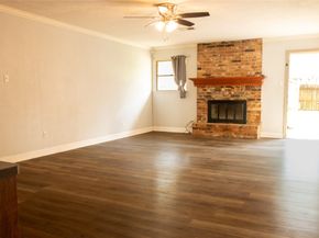 1918 Crystal Springs Drive, Houston TX 77339