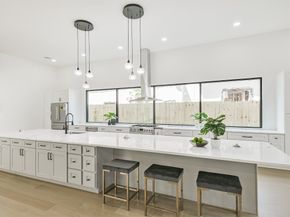 3720 Ella Boulevard, Houston TX 77018