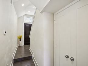 209 Burr Street C, Houston TX 77011