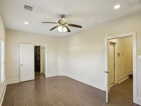 209 Burr Street C, Houston TX 77011