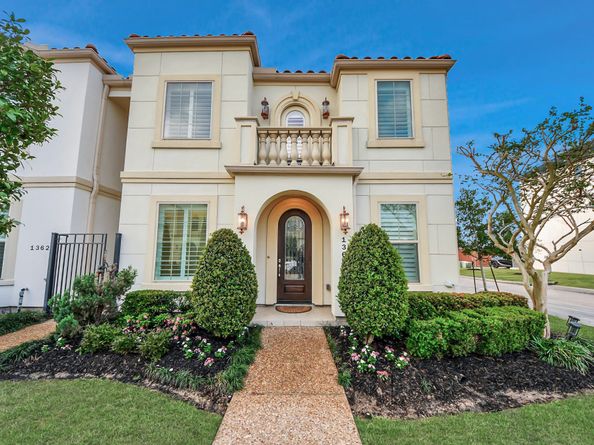 13623 Teal Bluff Lane, Houston TX 77077