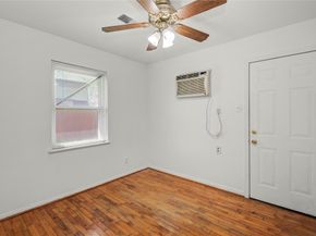 10614 Faircroft Drive, Houston TX 77048