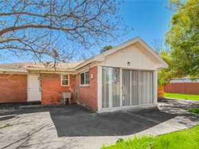 10614 Faircroft Drive, Houston TX 77048