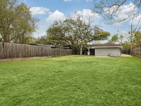 9226 Timberside Drive, Houston TX 77025