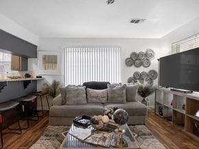 910 Mcleary Street, Houston TX 77020