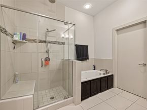 1620 Mcdonald Street, Houston TX 77007