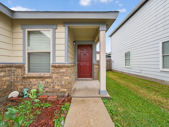 18927 Remington Bend Drive, Houston TX 77073