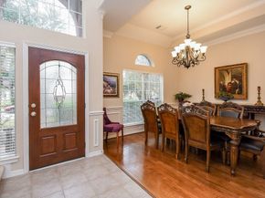 1446 Sherwood Park Circle, Houston TX 77043