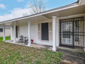 7602 Alperton Drive, Houston TX 77088