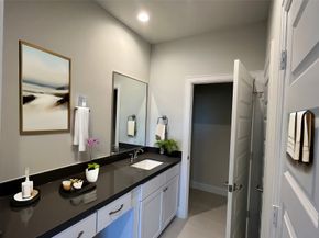 2802 Grand Fountains Drive F, Houston TX 77054