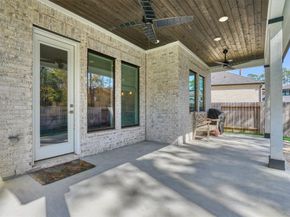 2 Honeycomb Ridge Place, The Woodlands TX 77380