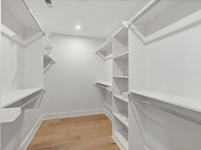 1011 W Cottage Street, Houston TX 77009