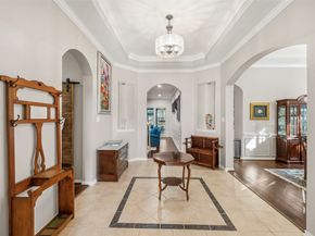 16507 E Canterra Circle, Houston TX 77095