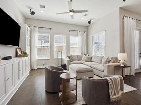 824 Morris Street, Houston TX 77009