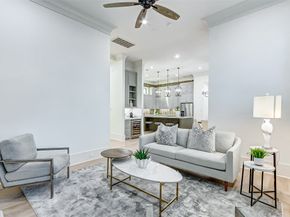 2122 Blalock Road B, Houston TX 77080