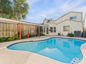 2003 Trixie Lane, Houston TX 77042