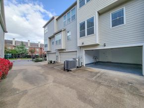 3010 La Branch Street, Houston TX 77004