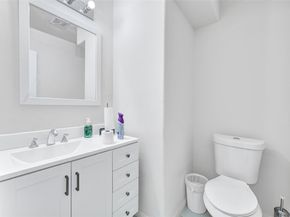 7826 Dairy View Lane, Houston TX 77072