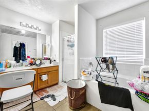 7826 Dairy View Lane, Houston TX 77072