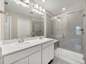 6642 Lahna Oak, Conroe TX 77304