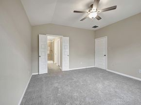 6642 Lahna Oak, Conroe TX 77304