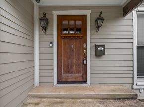 717 W 30th Street, Houston TX 77018