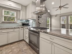 717 W 30th Street, Houston TX 77018