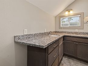 717 W 30th Street, Houston TX 77018