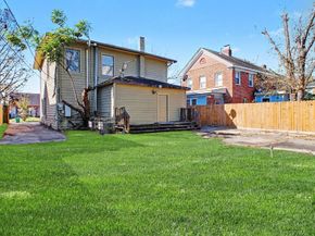 2005 Wentworth Street, Houston TX 77004