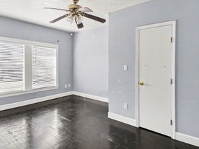 2005 Wentworth Street, Houston TX 77004