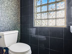 2005 Wentworth Street, Houston TX 77004