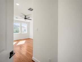 6324 Del Rio Street, Houston TX 77021