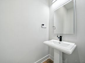 1412 Cedar Post Ln, Houston TX 77055