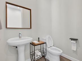 2317 Warhol Way, Houston TX 77091