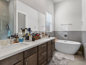 2317 Warhol Way, Houston TX 77091